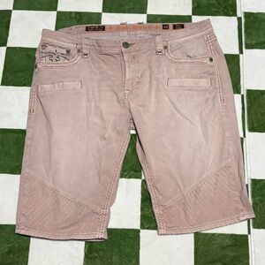 Men’s Rock Revival Edgar size 44 Jean shorts in a salmon/light pink color